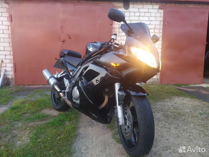Suzuki sv650s
