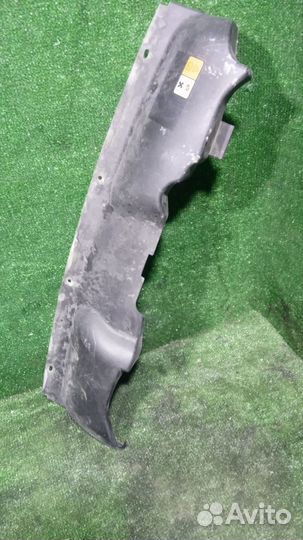 Кожух замка капота Ford Focus