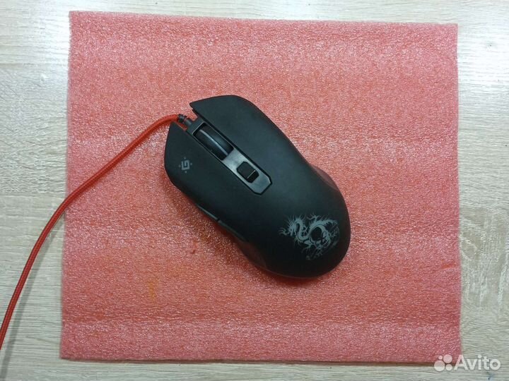 Игровая мышь с подсветкой defender