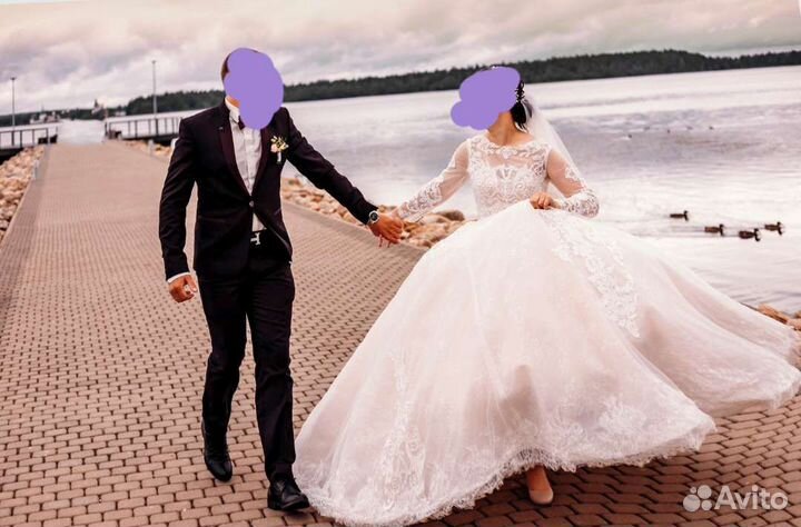 Свадебное платье со шлейфом