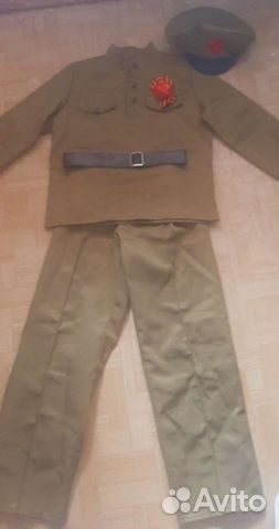 Военный костюм