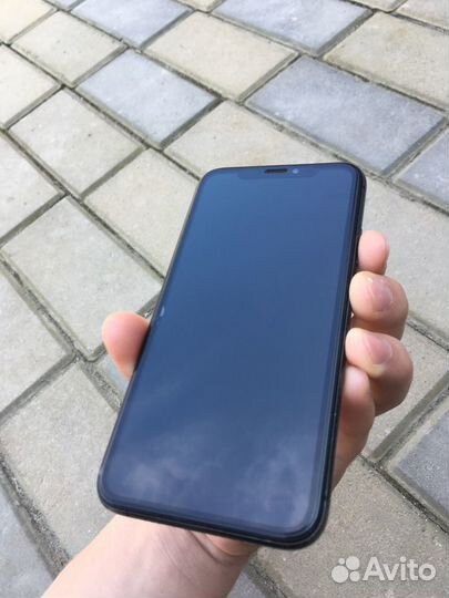 iPhone Xs, 64 ГБ