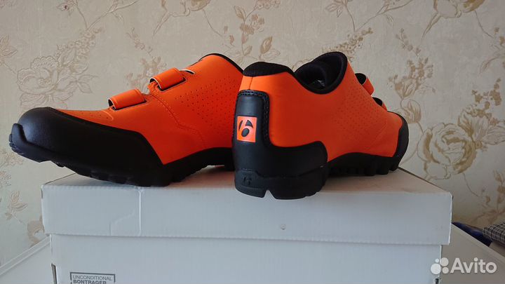 Велообувь контактная