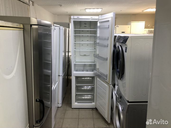 Холодильник Атлант. No Frost. 205 см. С гарантией