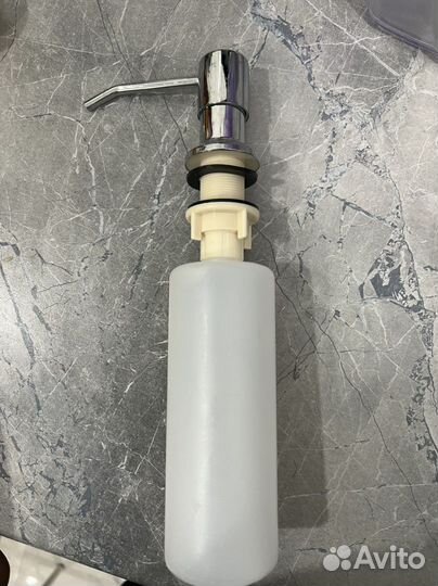 Дозатор диспансер