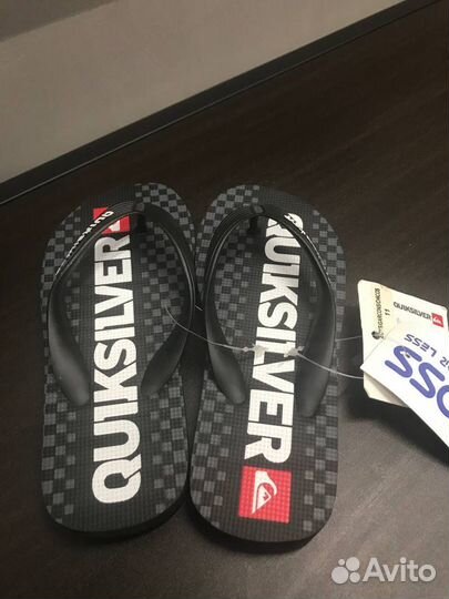 Шлепанцы quiksilver