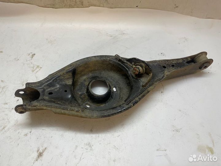 Рычаг задний правый Mazda Mazda 3 BM P5Y1