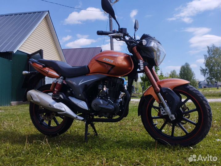 Stels flame 200