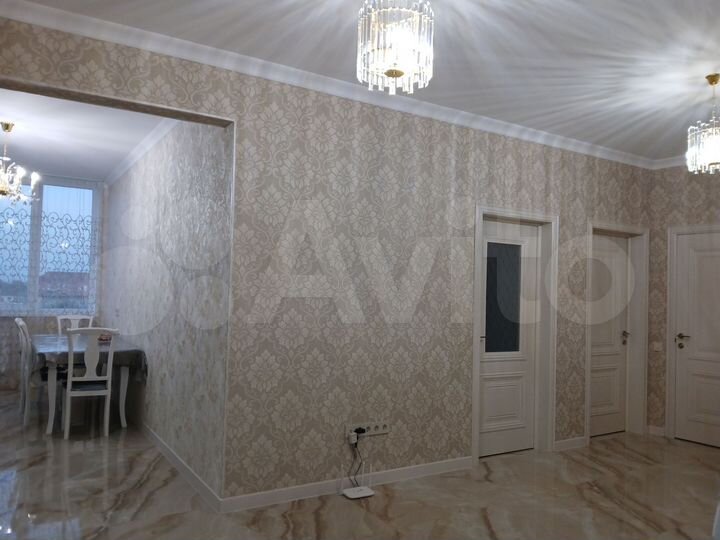 2-к. квартира, 70 м², 5/7 эт.