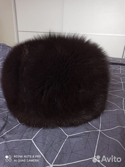Женские меховые шапки