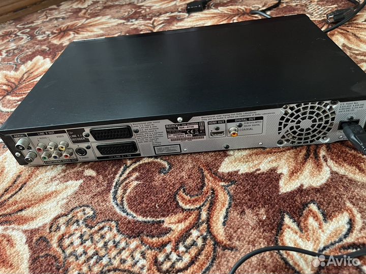 DVD-рекордер Sony Rmt-249p