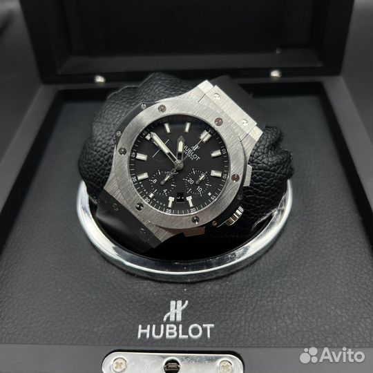 Часы Hublot big bang новые с гарантией