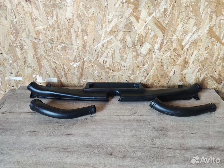 Воздуховод отопителя Volvo V50