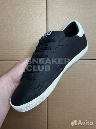 Кроссовки Golden Goose