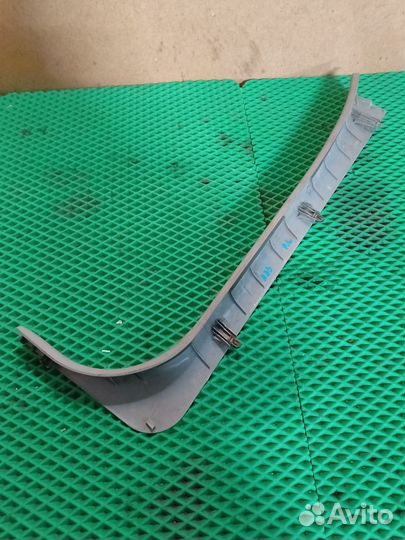 Накладка порога передняя левая Nissan Maxima A33