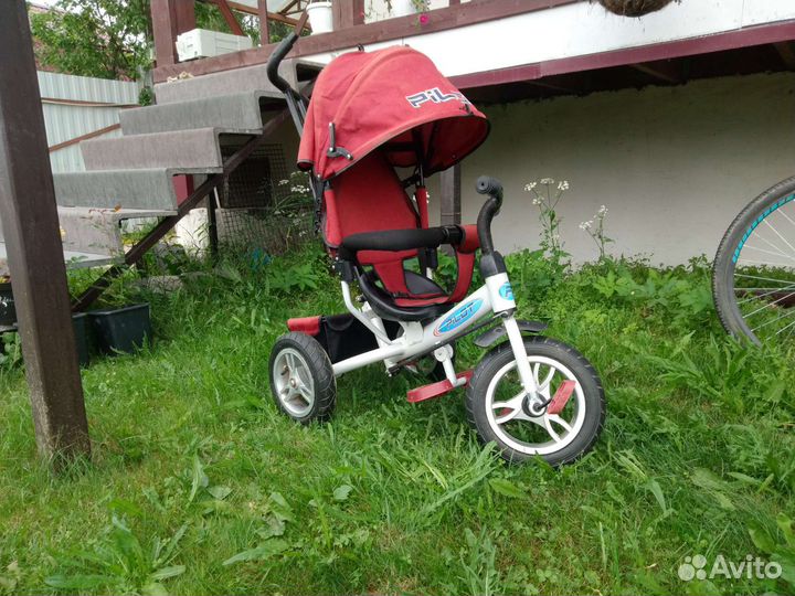 Велосипед детский с ручкой трёхколёсный