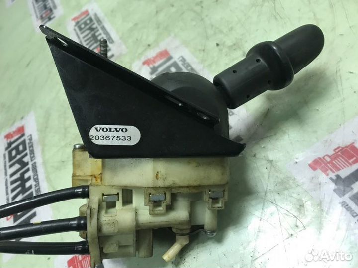 Кран стояночного тормоза Volvo Fh 12 2 D12D