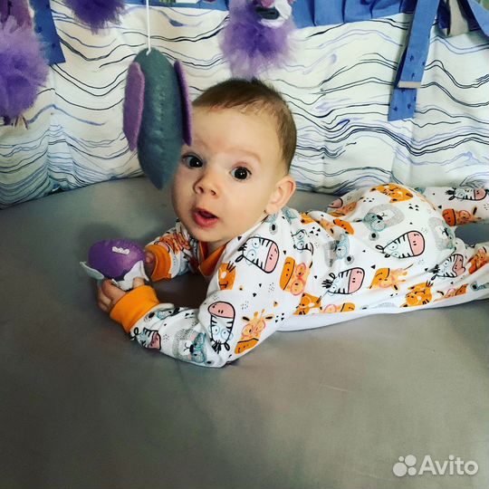 Бортики в кроватку