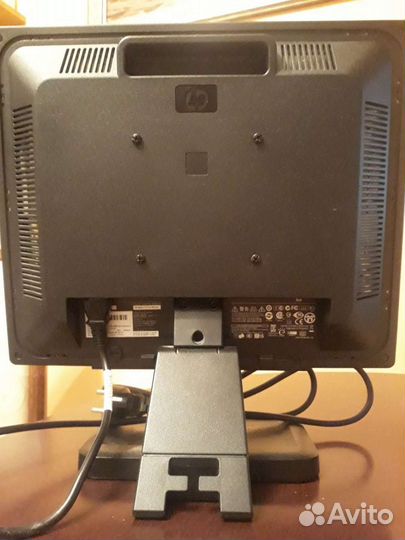 Монитор HP 43