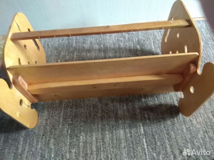 Игрушечная кроватка для кукол