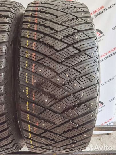 Goodyear UltraGrip Ice SUV 255/55 R18 105M