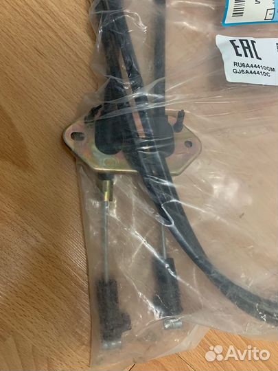 Трос стояночного тормоза RU6A44410CM ruei