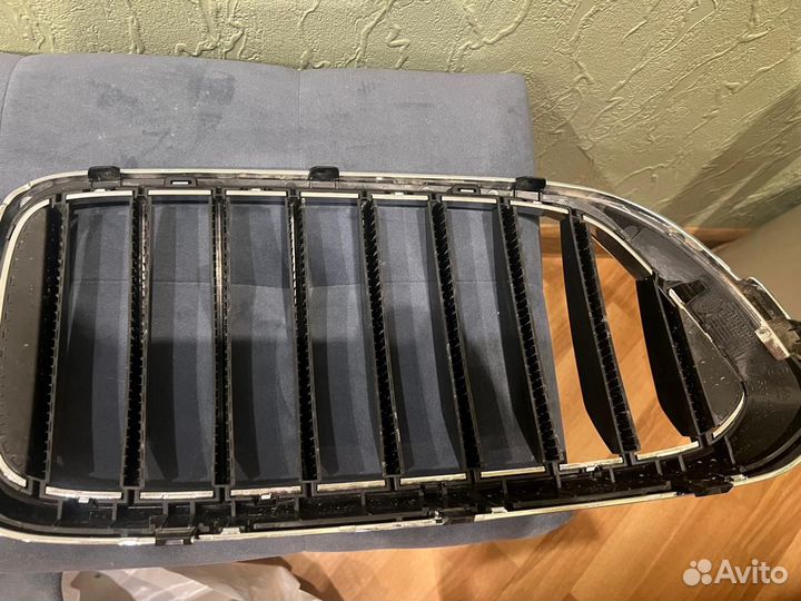 Решетка радиатора bmw