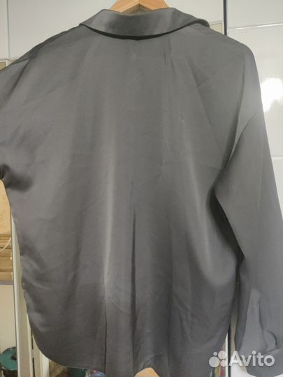 Продам шёлковую блузку оверсайз 46 размер