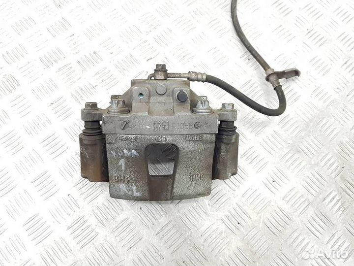 Суппорт передний левый Hyundai Kona