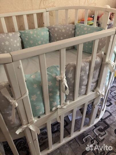 Детская кроватка трансформер круглая с маятником