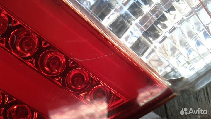 Задний правый фонарь багажника камри 50 led lexus