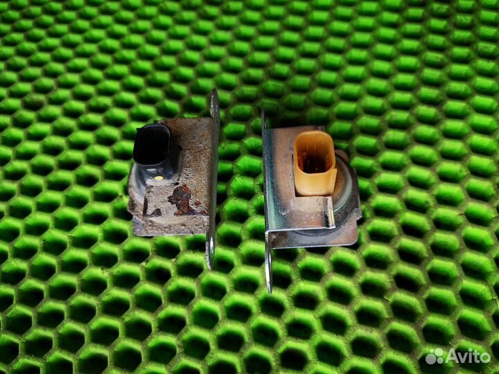 Датчик ускорения для BMW 7-serie E65/E66 01-08