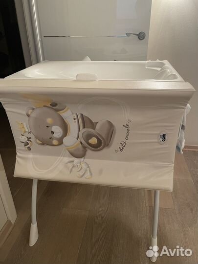 Пеленальный столик с ванночкой cam