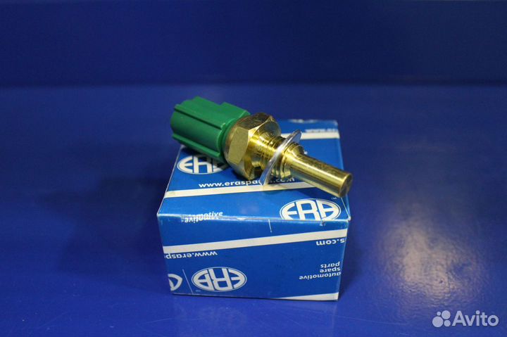 Датчик температуры Мазда 3 B593-18-840A