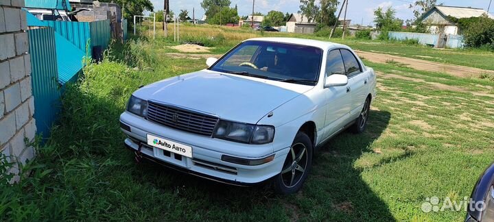 Toyota Crown 2.5 AT, 1992, 100 000 км