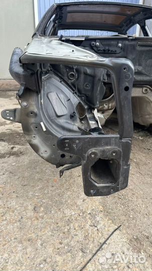 Лонжерон передний правый Audi A6 C6 AUK 3.2 2008