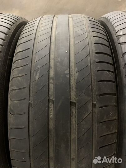 Michelin Primacy 4 235/55 R17