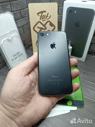 iPhone 7, 32 ГБ