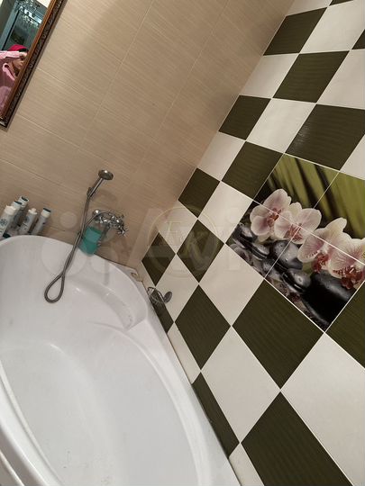 3-к. квартира, 120 м², 8/10 эт.