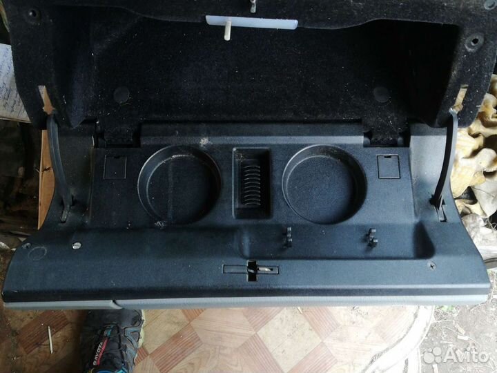 Бардачок Мерседес W210