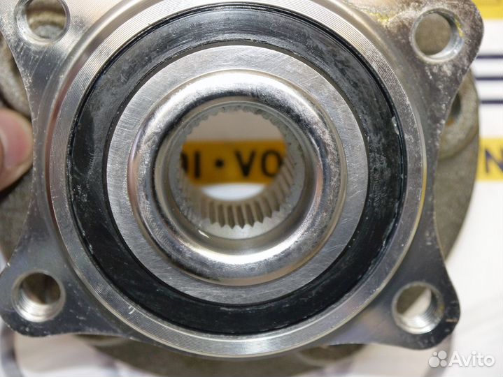 Ступица переднего колеса Вольво S60 S80 XC70 V70