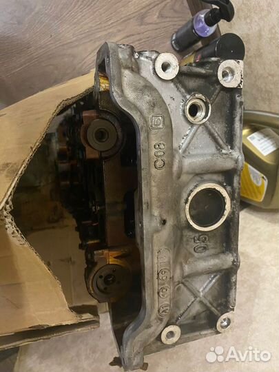 Головка блока цилиндров (гбц) Peugeot 508 EP6