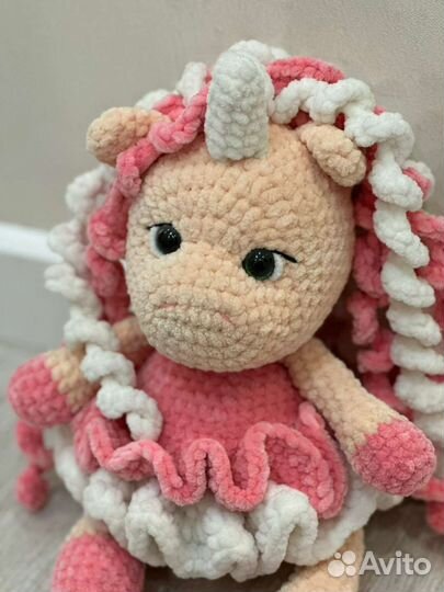 Вязаный единорог