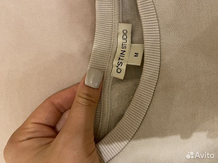 Свитшот Ostin