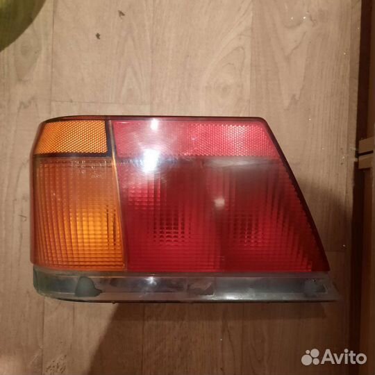 Задние фонарь ваз 2115