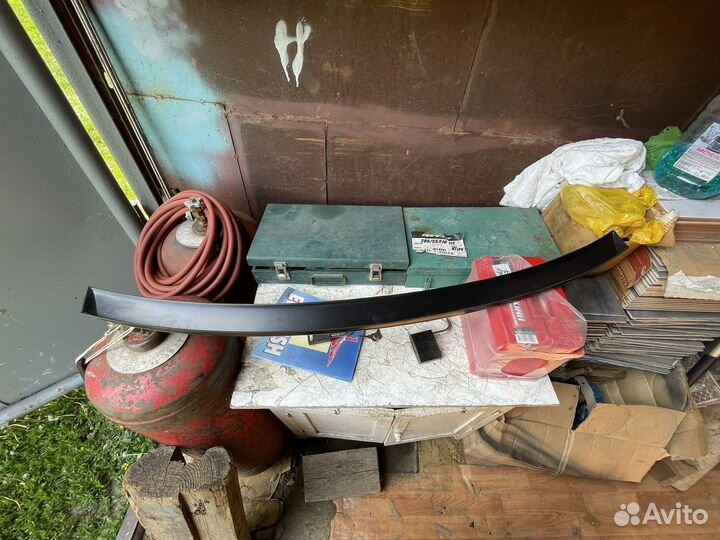 Спойлер skoda rapid 1