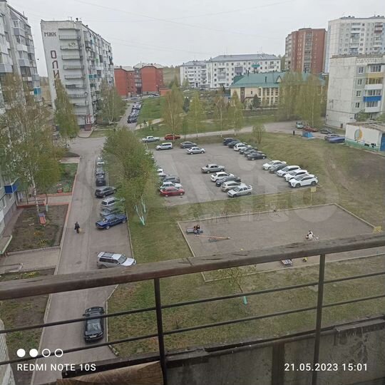 4-к. квартира, 77 м², 8/10 эт.