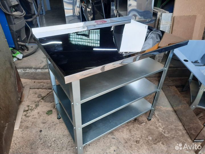 Стол производственный из нержавеющей стали