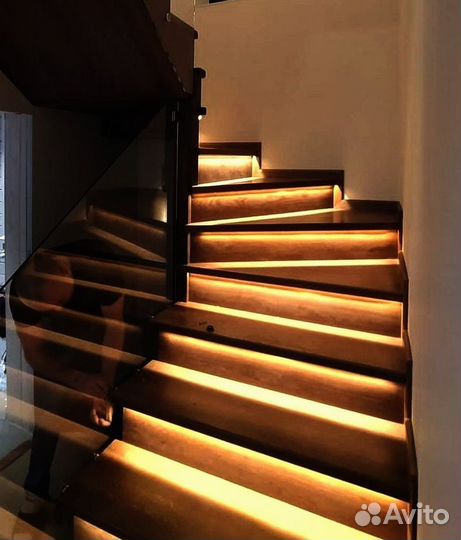 Стеклянные ограждения лестниц