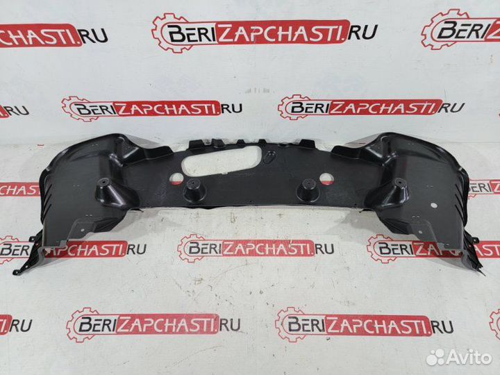 Пыльник бампера задний Mercedes-Benz Cla-Class